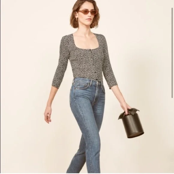 9. Reformation Jorja Top in Ansel - Picture 1 of 16